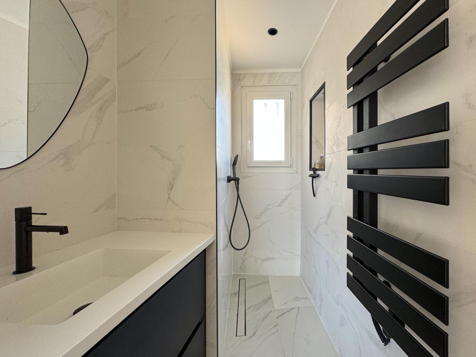 Appartement Luxueux Plein Centre De Cavalaire A 2Mn De La Plage 外观 照片
